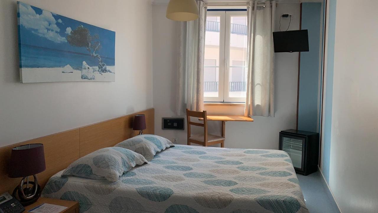 Weaa Hotel Nazaré Esterno foto