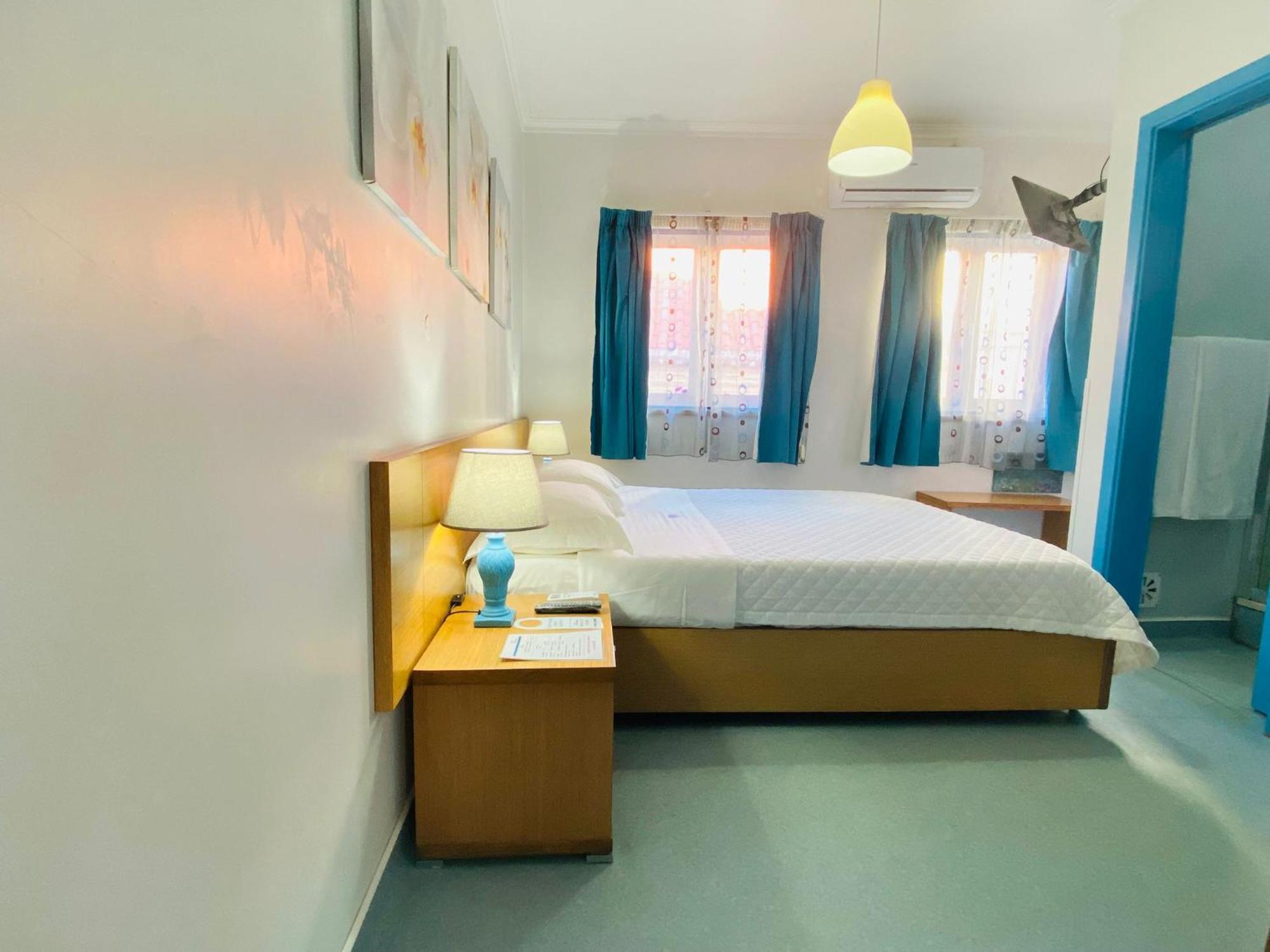 Weaa Hotel Nazaré Esterno foto